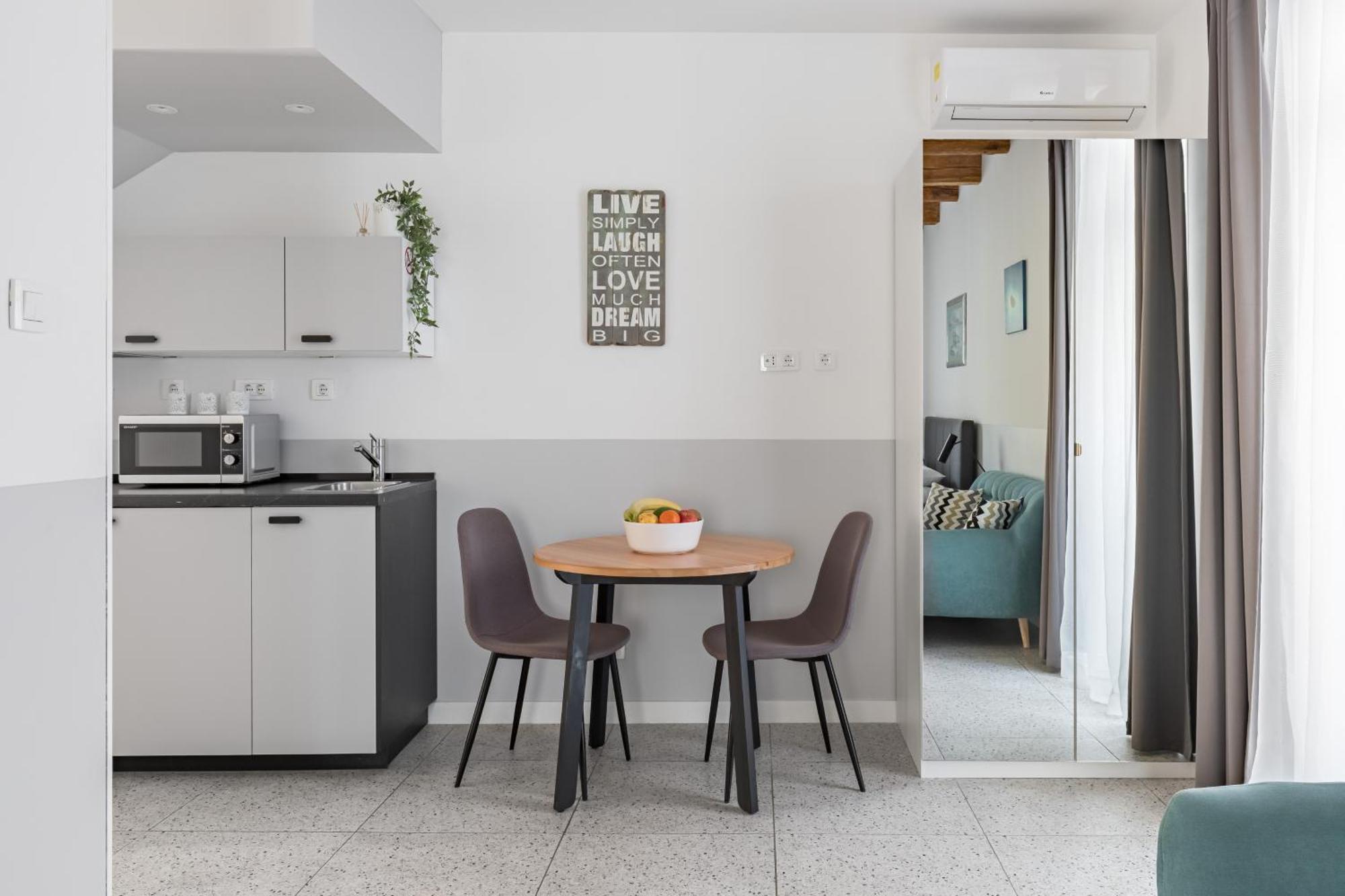 Luxury Studio Adriatic 1 Split Exteriör bild